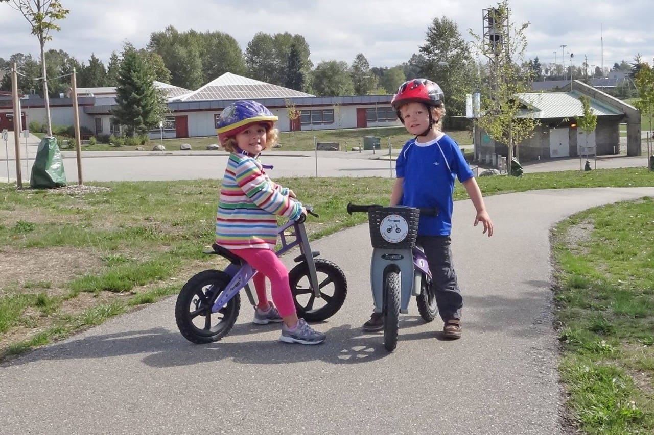 Vožnja ka Aktivnom Životu: Bicikl bez Pedala za Decu
